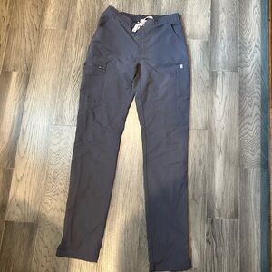 Figs Charcoal Yola Tall Skinny scrub pants XS